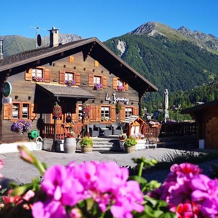 Auberge La Tzoumaz Buitenkant foto