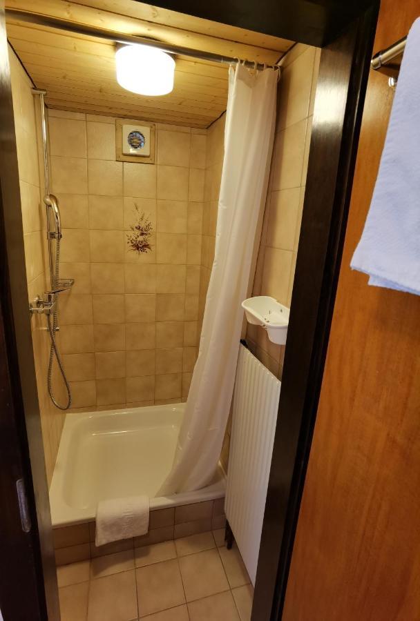 Auberge La Tzoumaz Buitenkant foto